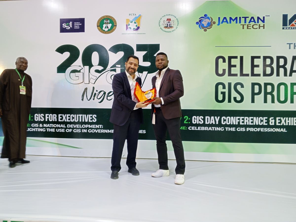 Industry recognition at GIS Day Nigeria 2023